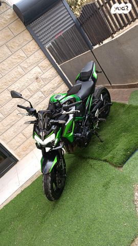 מודעת רכב קאוואסאקי Z900