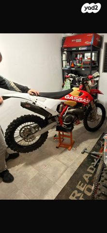 מודעת רכב גאס-גאס EC300