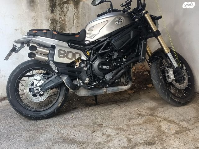 מודעת רכב בנלי LEONCINO 800 TRAIL