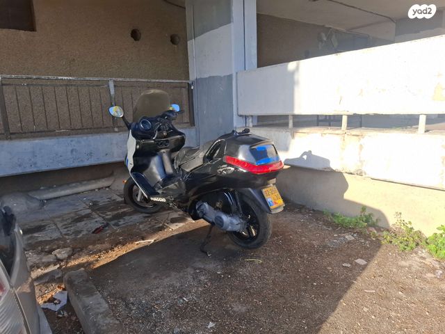 מודעת רכב פיאג'ו X-Evo 250