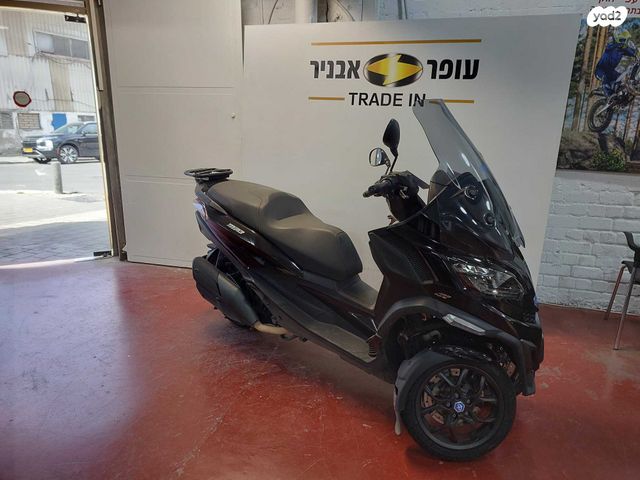 מודעת רכב פיאג'ו MP3 400