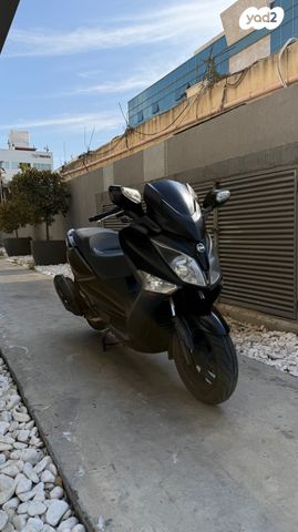 מודעת רכב סאן יאנג ג'וי-מקס 250 XI