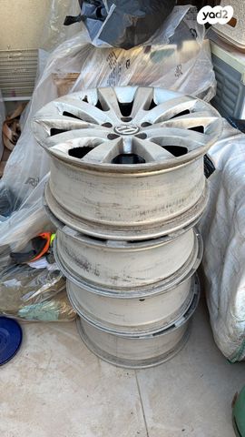 feedItemObj.data.row_1