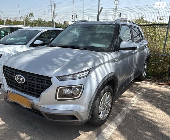 מודעת רכב יונדאי וניו