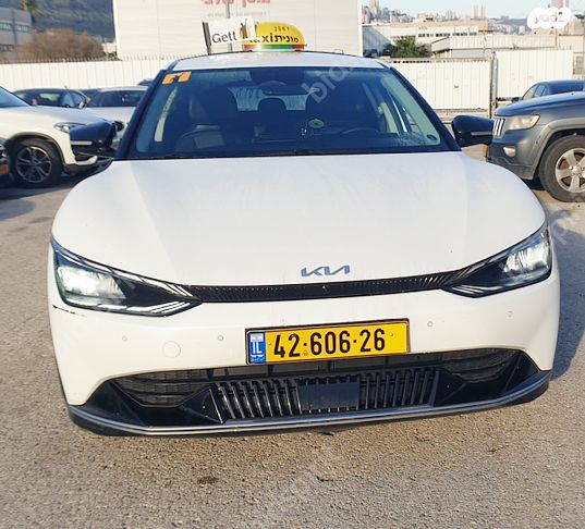 מודעת רכב קיה EV6