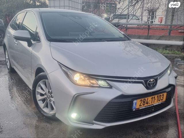 מודעת רכב טויוטה קורולה