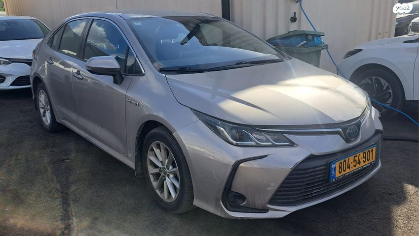 מודעת רכב טויוטה קורולה