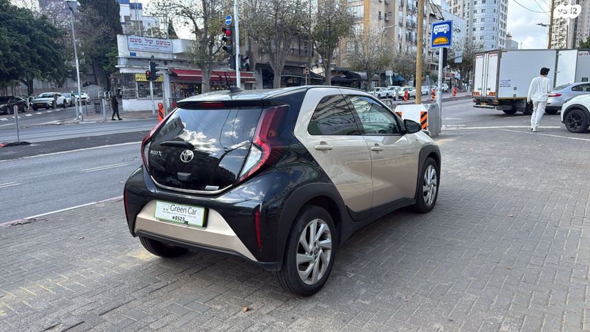 מודעת רכב טויוטה אייגו X 2