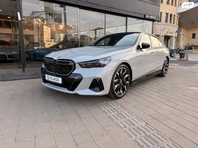 מודעת רכב ב מ וו סדרה 5