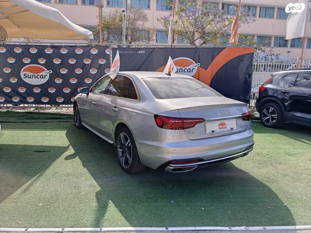 מודעת רכב אאודי A4 2