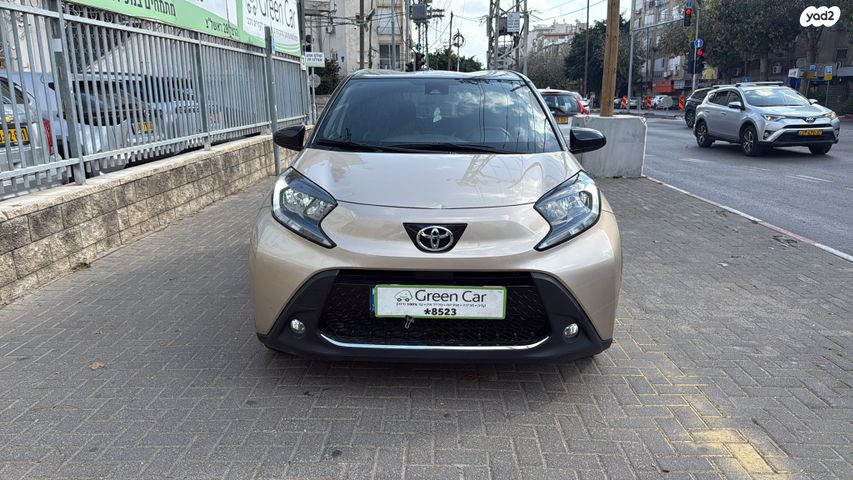 מודעת רכב טויוטה אייגו X