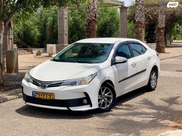 מודעת רכב טויוטה קורולה