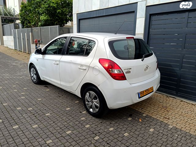 מודעת רכב יונדאי i20 1