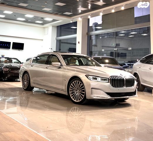 מודעת רכב ב מ וו סדרה 7