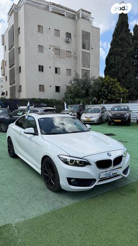 מודעת רכב ב מ וו סדרה 2 1