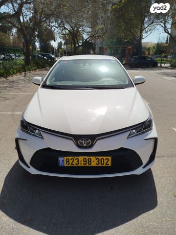 מודעת רכב טויוטה קורולה
