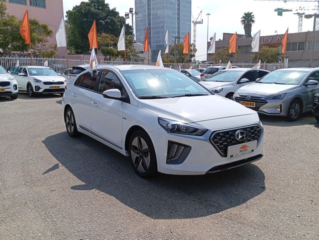 מודעת רכב יונדאי איוניק