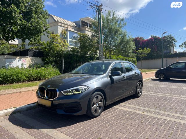 מודעת רכב ב מ וו סדרה 1