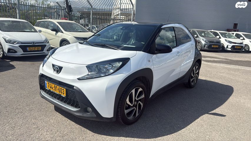 מודעת רכב טויוטה אייגו X