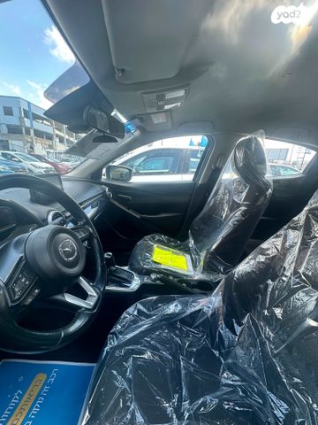 מודעת רכב מאזדה 2 2