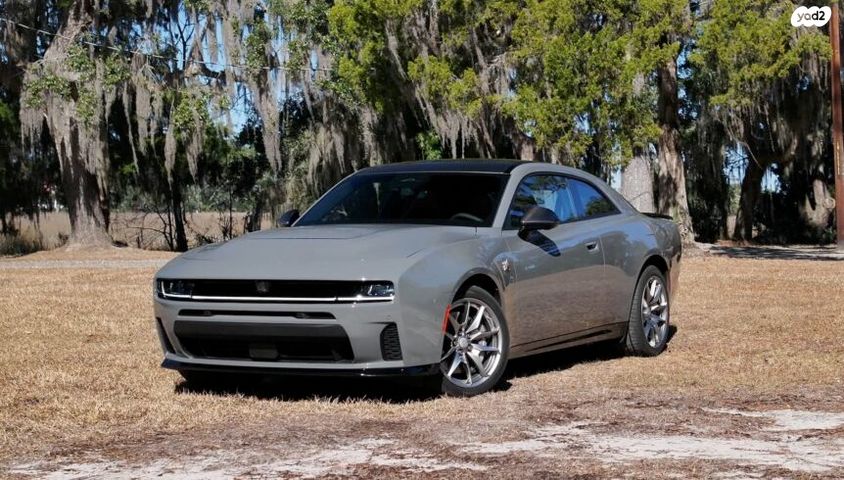 צ'ארג'ר GT אוט׳ 3.6 (300 כ״ס)