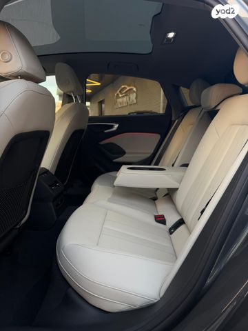 מודעת רכב אאודי A5 1