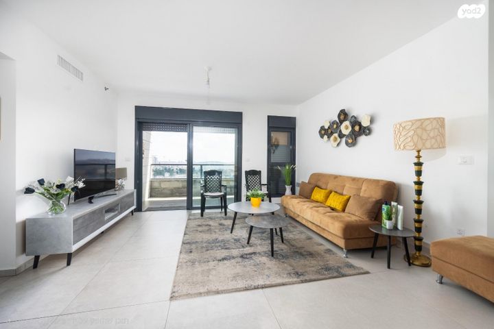 הנרייטה סולד 7