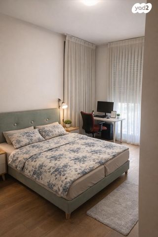 ניסים אלוני 10