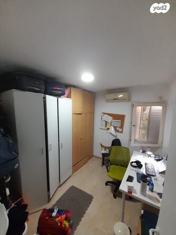 יוסף קלאוזנר 14