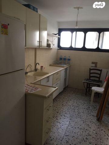 הרב עוזיאל 14