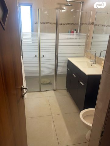 משה אבן עזרא 24