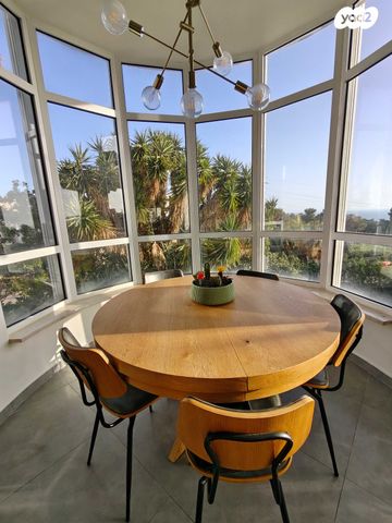 ד"ר יונה אנגל 14