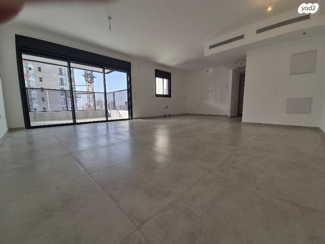 יצחק שמיר 17