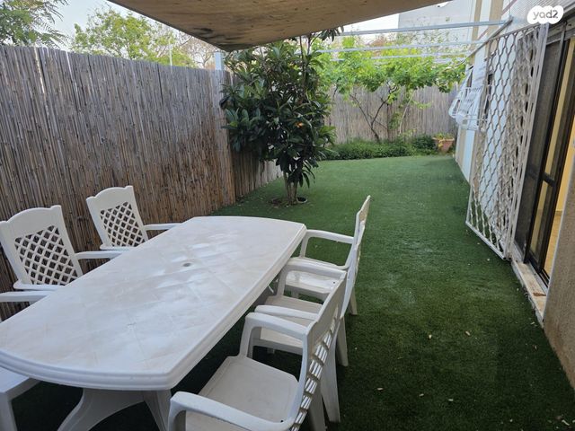 עובדיה הנביא 8