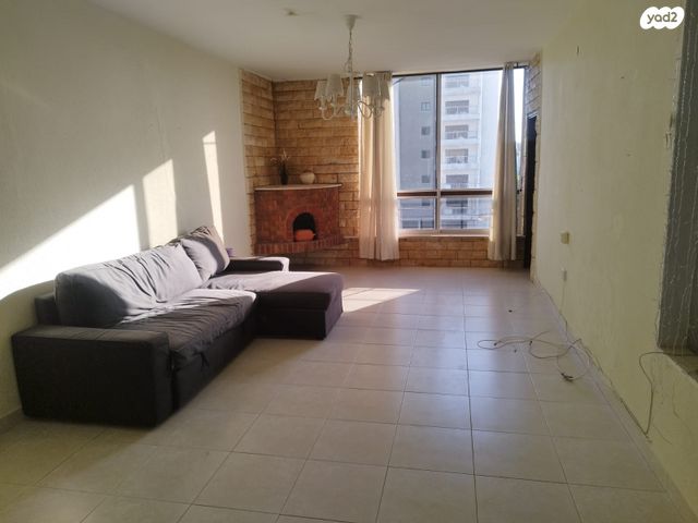 שדרות גושן 92