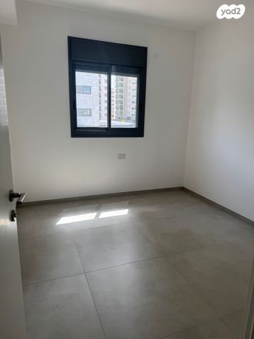 הרברט סמואל 30