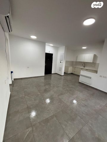 הרב אברהם זקן 18