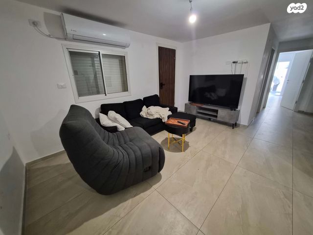 יוסף יבנאי 23