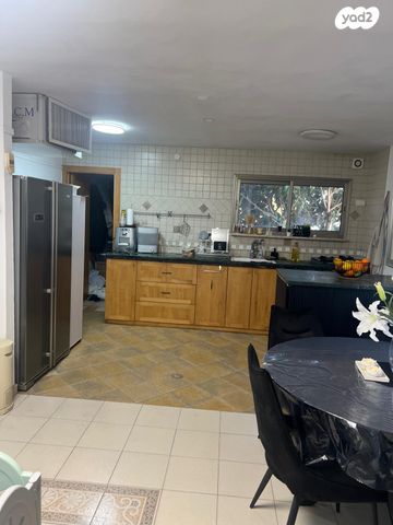 בית פרטי/ קוטג', צפונית / רסקו, נצרת עילית / נוף הגליל