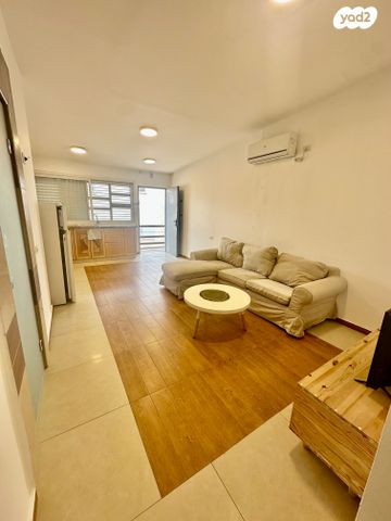 צביה לובטקין 