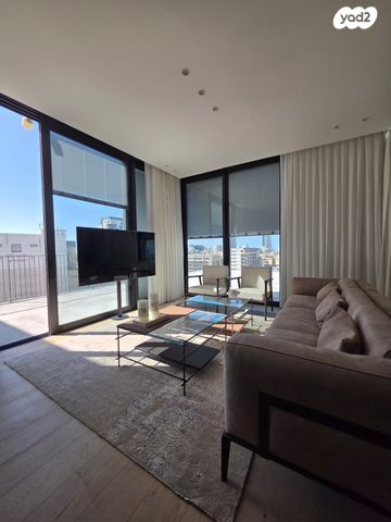 גג/ פנטהאוז