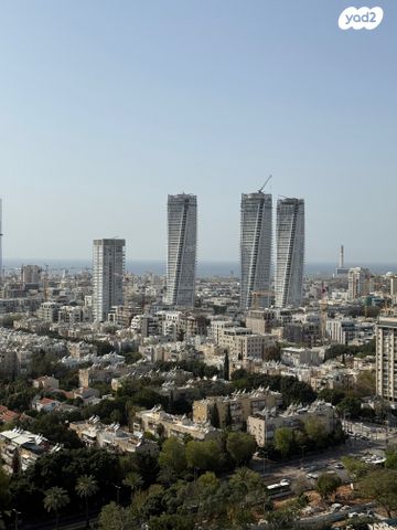 דרך מנחם בגין 158