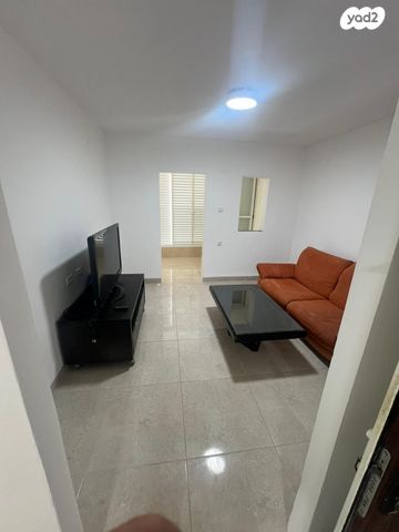 שדרות דגניה 38