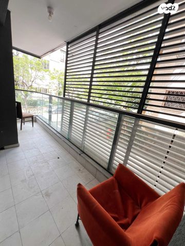 אוסטשינסקי 