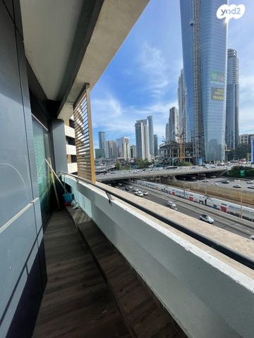 דרך מנחם בגין 