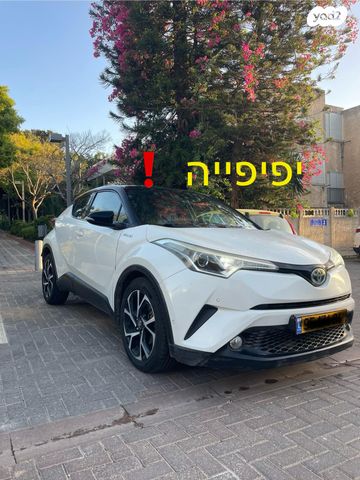 מודעת רכב טויוטה C-HR