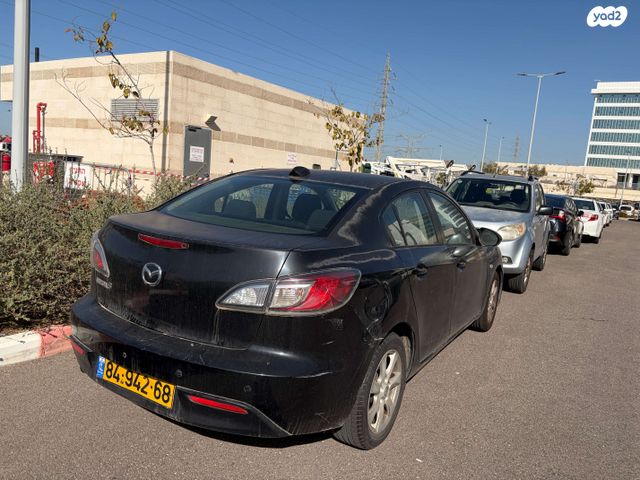 מודעת רכב מאזדה 3