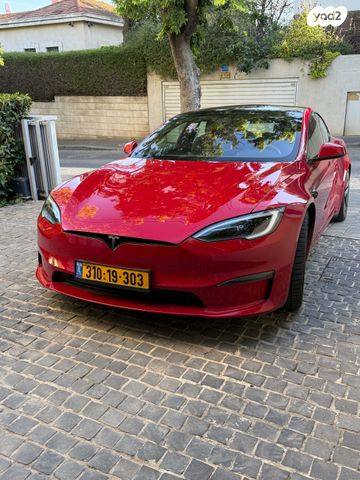 מודעת רכב טסלה מודל S