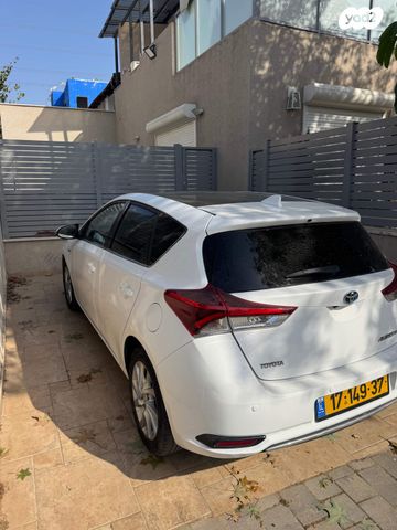 מודעת רכב טויוטה אוריס