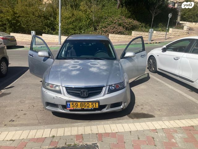 מודעת רכב הונדה אקורד